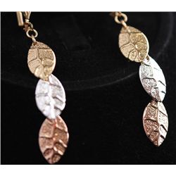 TRI-COLOR DANGLING EARRING 14K GOLD PLATED