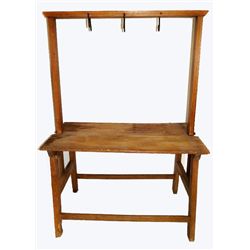 Earn American Spanish kitchen work table