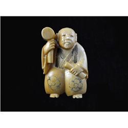 Signed Hand Carved Ivory Netsuke Figure