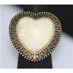 FASHION JEWELRY BRASS RING; HEART SHAPED; SYNTHETIC LIG