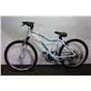 Image 1 : BLUE RALEIGH PEAK 21 SPEED FRONT SUSPENSION MOUNTAIN BIKE - BROKEN FRAME & MISSING BREAK LINE