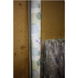 ROLL OF DESIGNER LINOLEUM