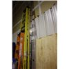 Image 1 : 28' ALUMINUM EXTENSTION LADDER