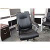 Image 2 : BLACK LEATHER HIBACK EXECUTIVE CHAIR (S57)