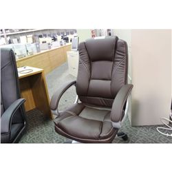 BROWN LEATHER HIBACK EXECUTIVE CHAIR