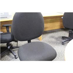 BLACK MULTI LEVER ERGONOMIC STENO CHAIR