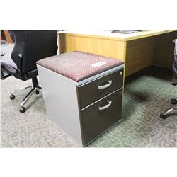 CUSHION SEAT MOBILE FILE PEDESTAL