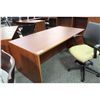 Image 2 : CHERRY STRAIGHT FRONT EXECUTIVE DESK