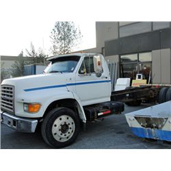 1996 Ford F800 5.9L Cummings diesel truck