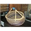 Image 1 : Woven gathering basket
