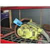 Image 1 : Pioneer chain saw
