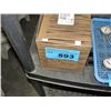 Image 1 : Box of safety goggles