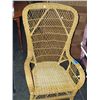 Image 1 : Wicker chair
