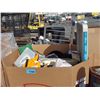Image 1 : Pallet lot of misc items