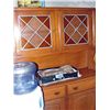 Image 1 : Maple buffet and hutch