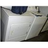 Image 1 : Matching inglis white washer and dryer set