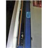 Image 1 : 2pc pool cue with hardshell case