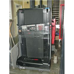 735 proform performance treadmill