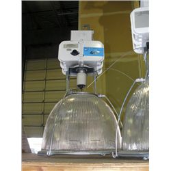 One commercial overhead shop light