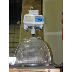 One commercial overhead shop light