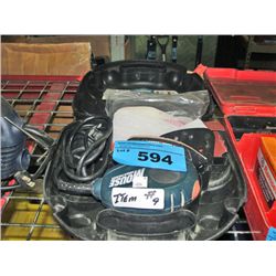 Black&Decker mouse sander with case