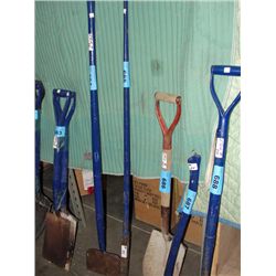 Long handle flat floor scraper