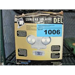 LED solar powered outdoor light