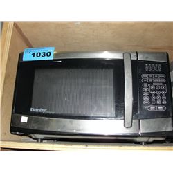 Danby designer stainless steel and black microwave