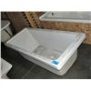 Image 1 : New bathtub