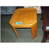Image 1 : Oak side table