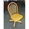 Image 1 : Arrow back office chair