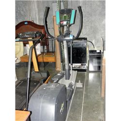 Epic E950 eliptical exercise machine