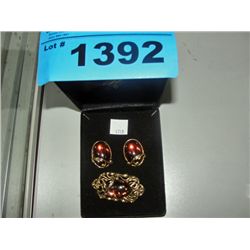 Ladies costume jeweled brooch and earring set
