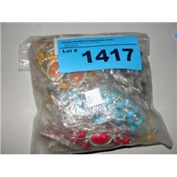 Bag of assorted costume jewelery