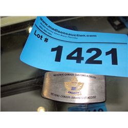 Canada customs pocket knife