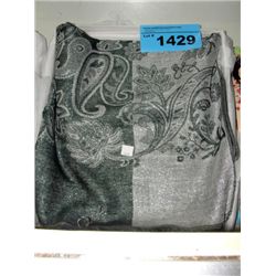 hand made elegant scarf