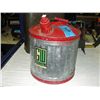 Image 1 : Vintage gas jerry can