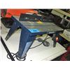 Image 1 : Mastercraft router table with router