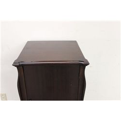 MINT MAHOGANY MUSIC CABINET 40 X 18 WITH 11 SHELVES