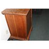 Image 12 : GREAT QUARTER SAWN OAK VICTROLA CABINET STAND WITH