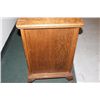 Image 7 : GREAT QUARTER SAWN OAK VICTROLA CABINET STAND WITH