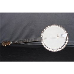 4 STRING REMCO VAGA BANJO - MINT CONDITION IN ORIGINAL