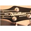 Image 8 : BEAUTIFUL WASHBURN BASE ELECTRIC GUITAR BANTAM SERIES -