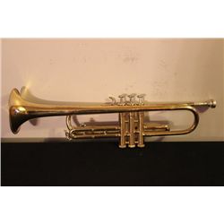TRUMPET DESIGNED BY VINCENT BACH BUNDY IN HARD CASE