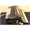Image 10 : EXCELLENT FULL-SIZE ACCORDION MARKED PAOLO SOPRANI -