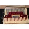 Image 1 : EXCELLENT SETTIMIO SOPRANI ITALY MADE ACCORDION IN NEAR