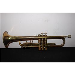 NICE FB OLDS & SON TRUMPET - COMPLETE W/  ORIG CASE