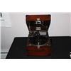 Image 1 : UNIQUE MAHOGANY VICTOR TRAVEL VICTROLA IN EXCELLENT
