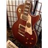 Image 2 : The Epiphone Les Paul Standard is the perfect choice. A