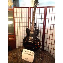 This tasty guitar is great for jazz, blues, or rock